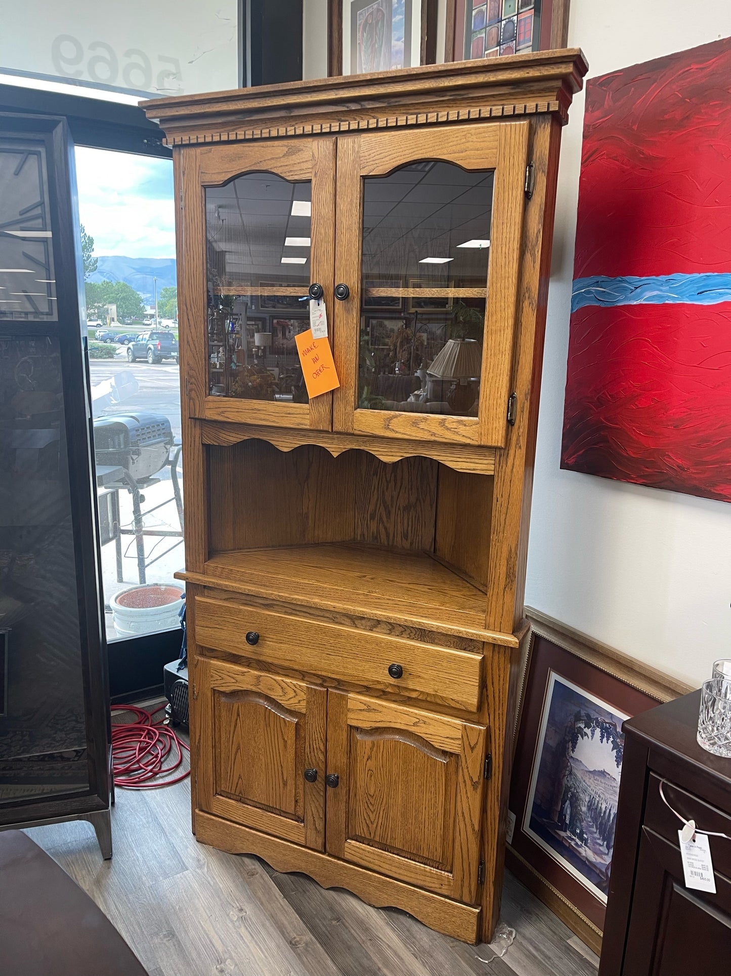 DESK