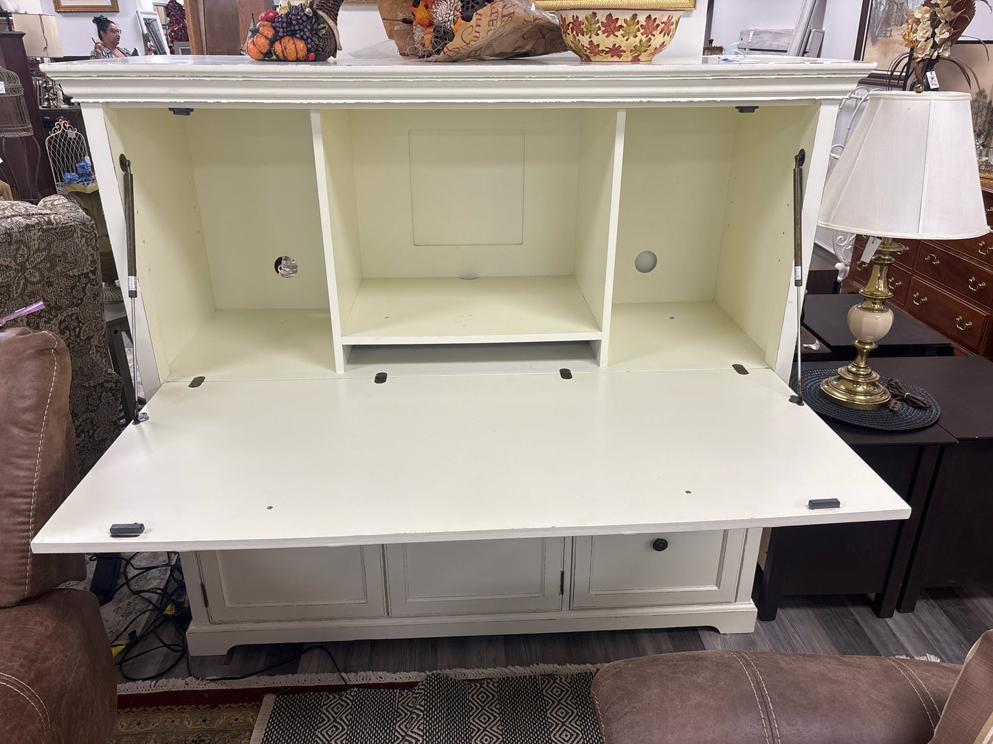 DESK