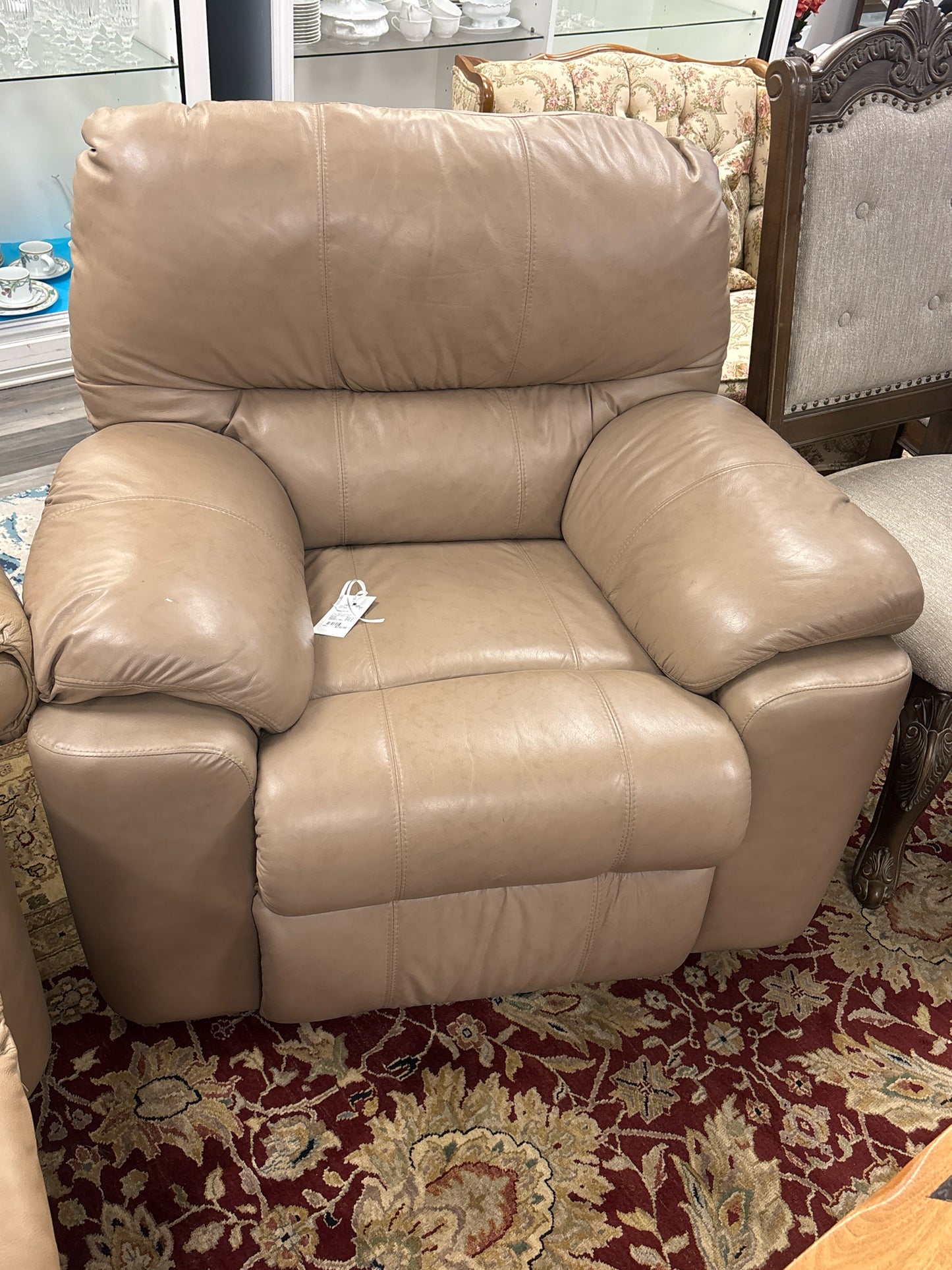 RECLINER