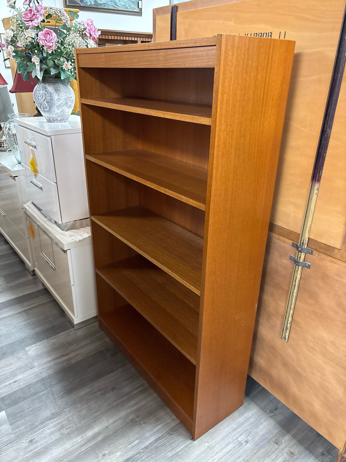 BOOKSHELF