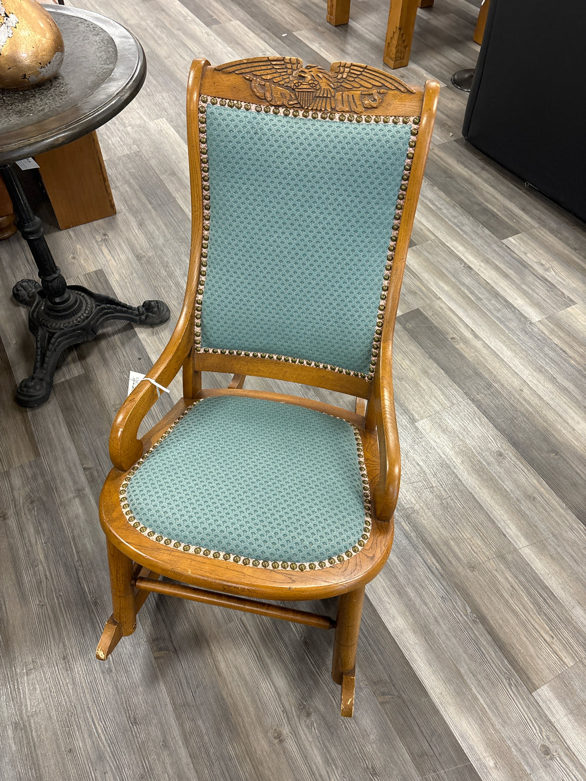 ROCKING CHAIR