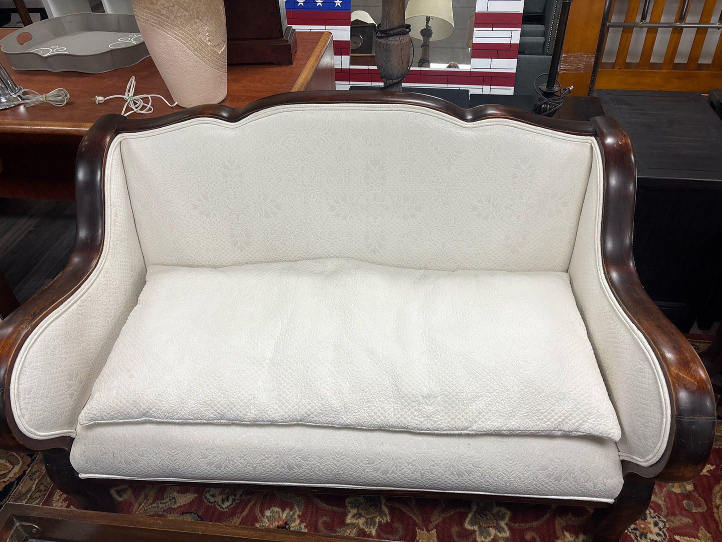 LOVESEAT
