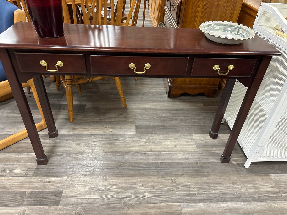 SOFA TABLE