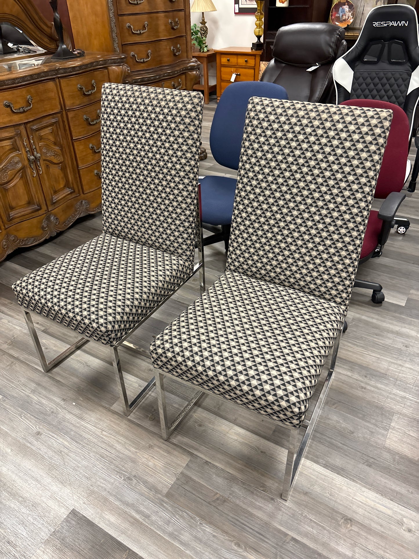 CHAIRS