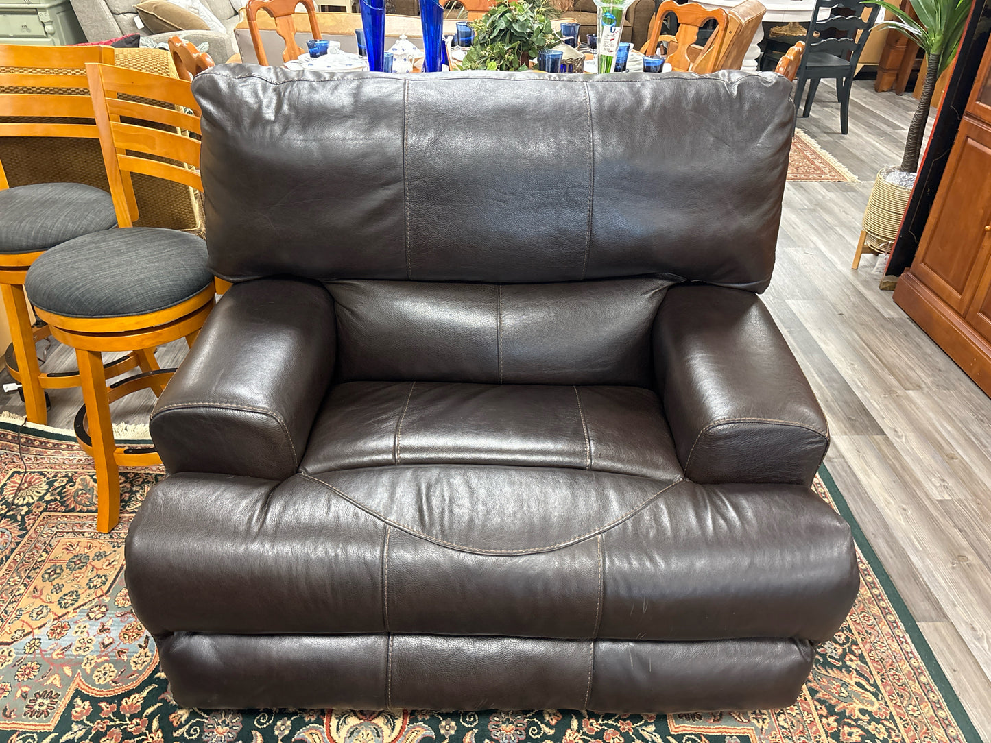 CHAIRS