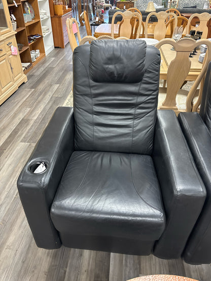 RECLINER