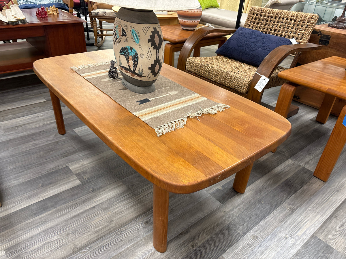 COFFEE TABLE