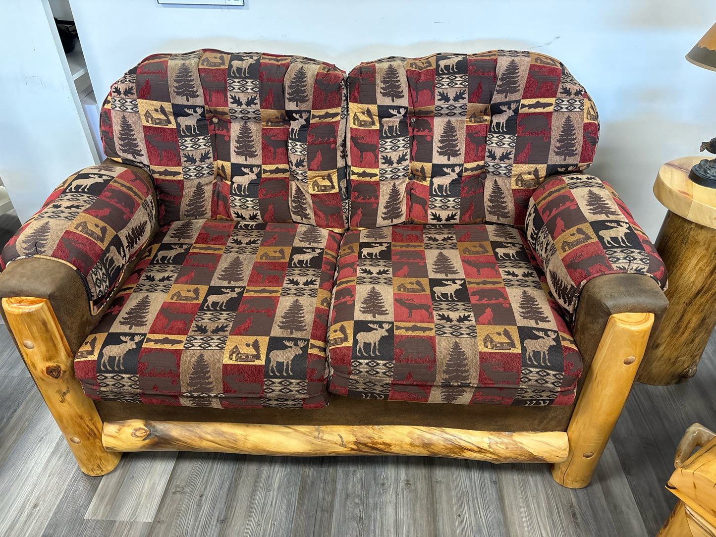 LOVESEAT