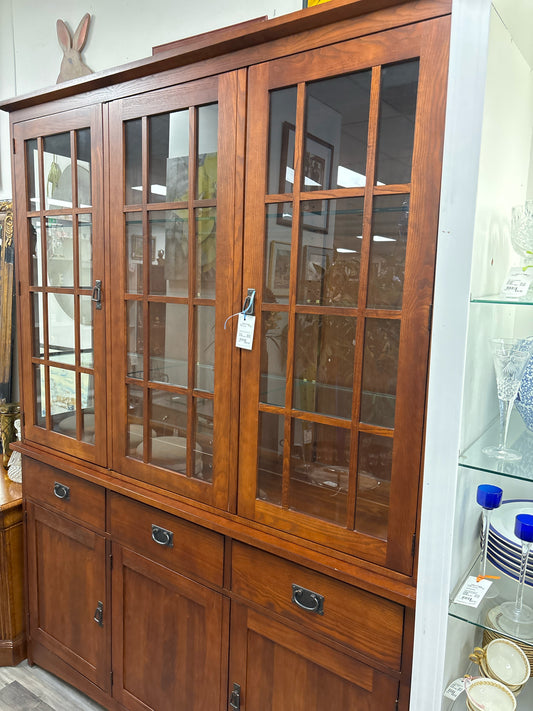 CHINA CABINET