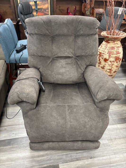 RECLINER