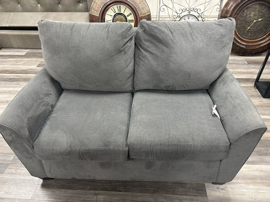 LOVESEAT