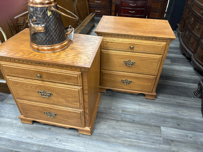 NIGHTSTANDS