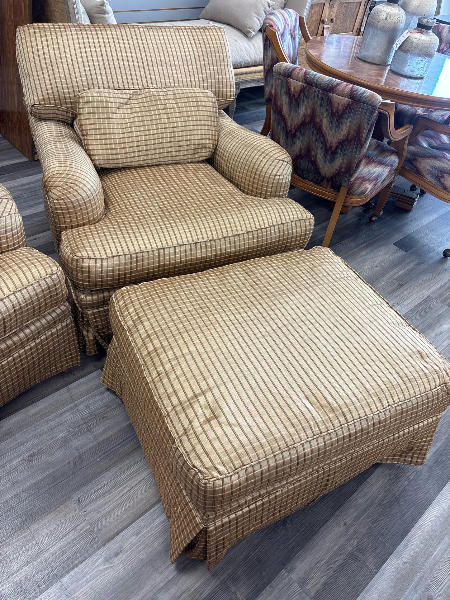 CHAIR & OTTOMAN