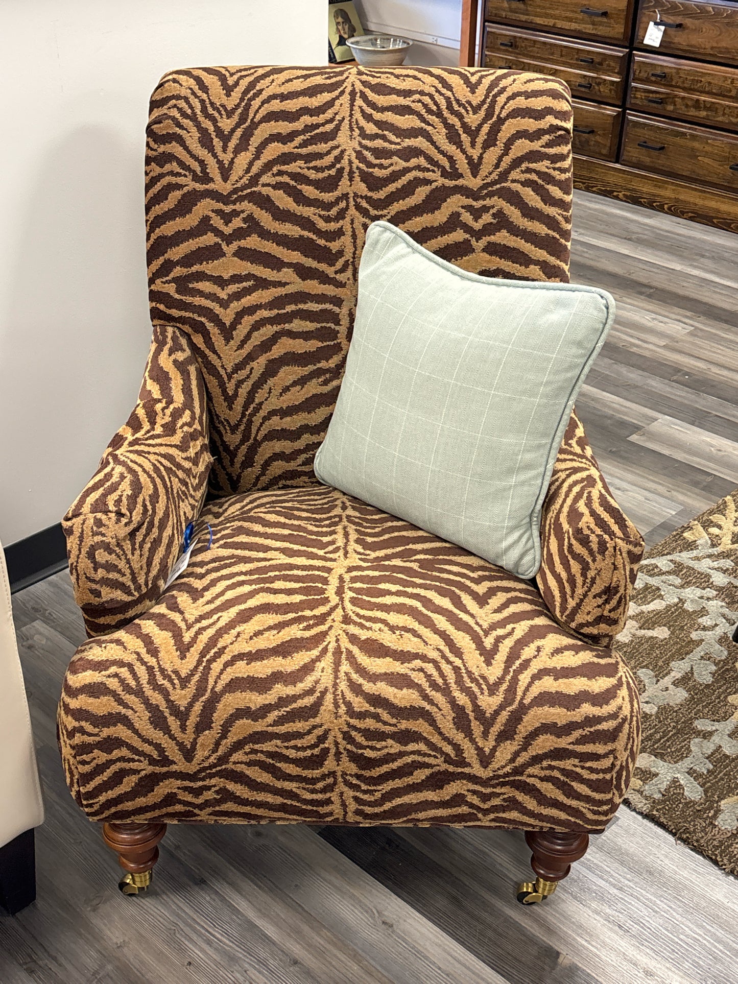 LOVESEAT