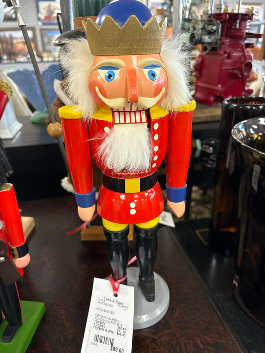 NUTCRACKER