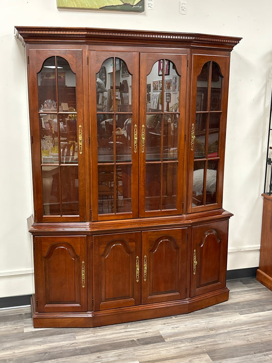 CHINA CABINET