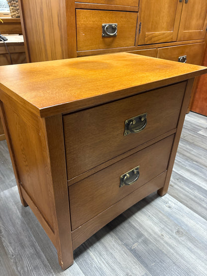NIGHTSTANDS