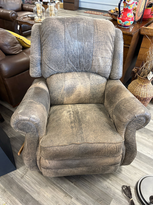 RECLINER