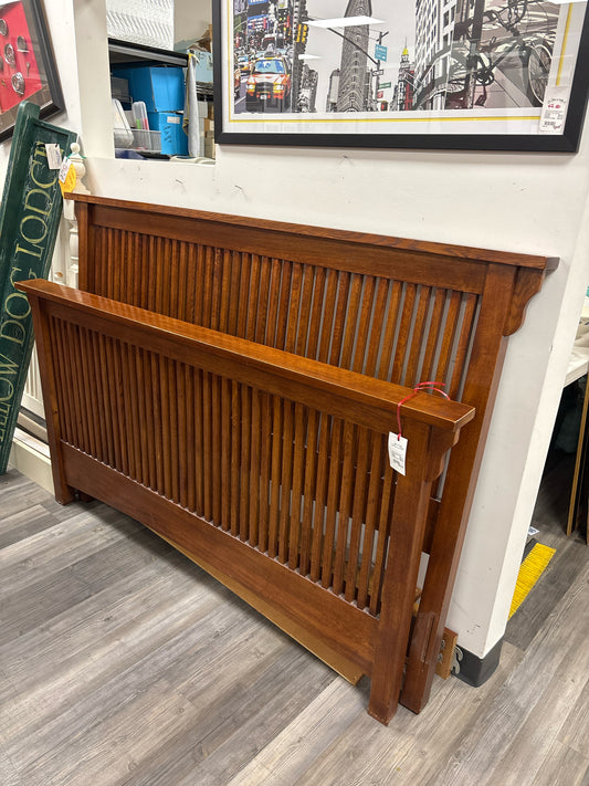 HEADBOARD/FOOTBOARD