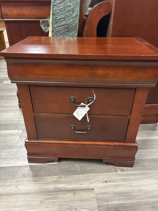 NIGHTSTANDS