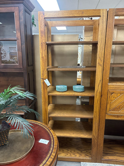 BOOKSHELF