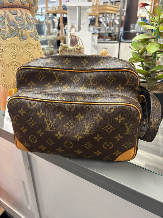 PURSES
