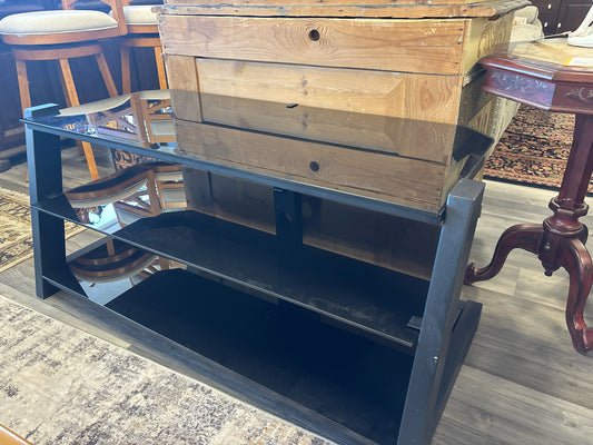 MEDIA CABINET