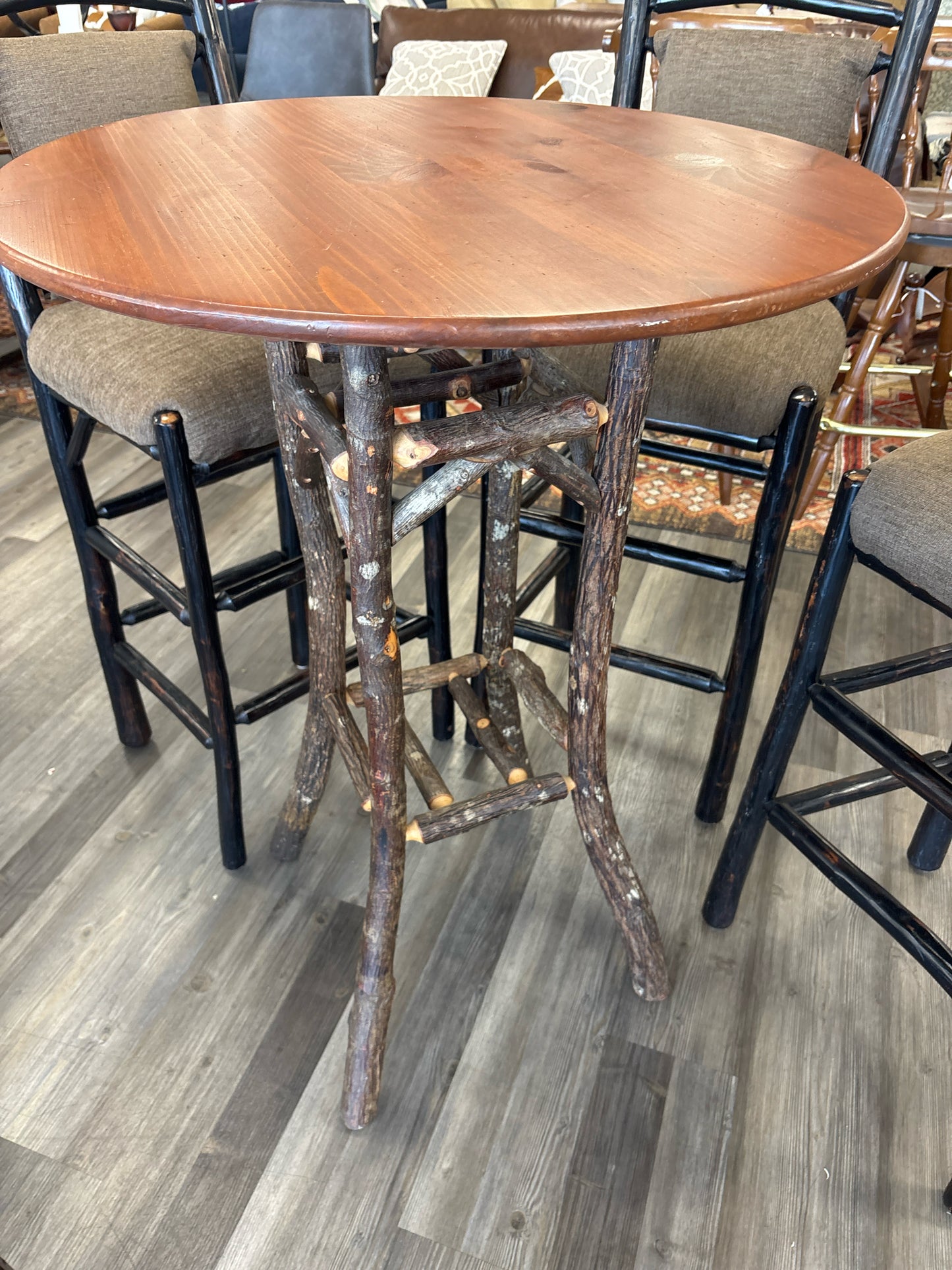 PUB TABLE