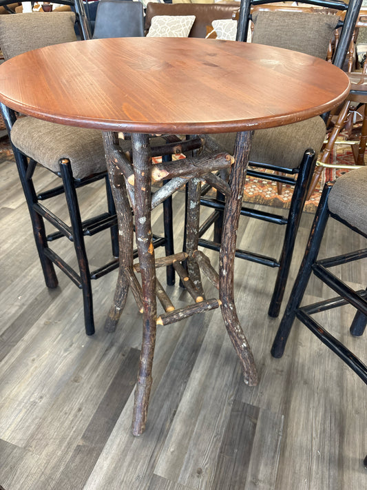 PUB TABLE