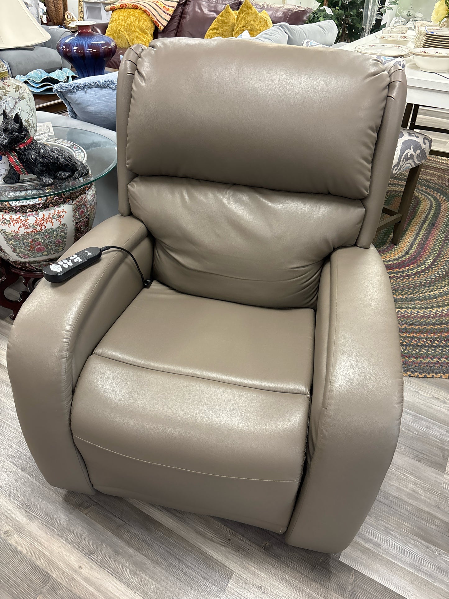 CHAIRS