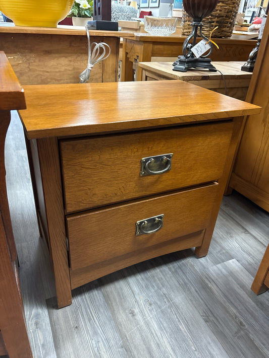 NIGHTSTANDS