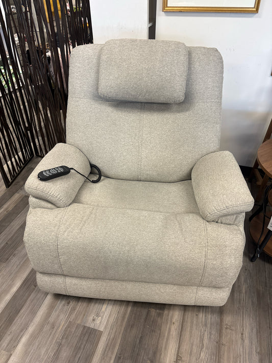 RECLINER