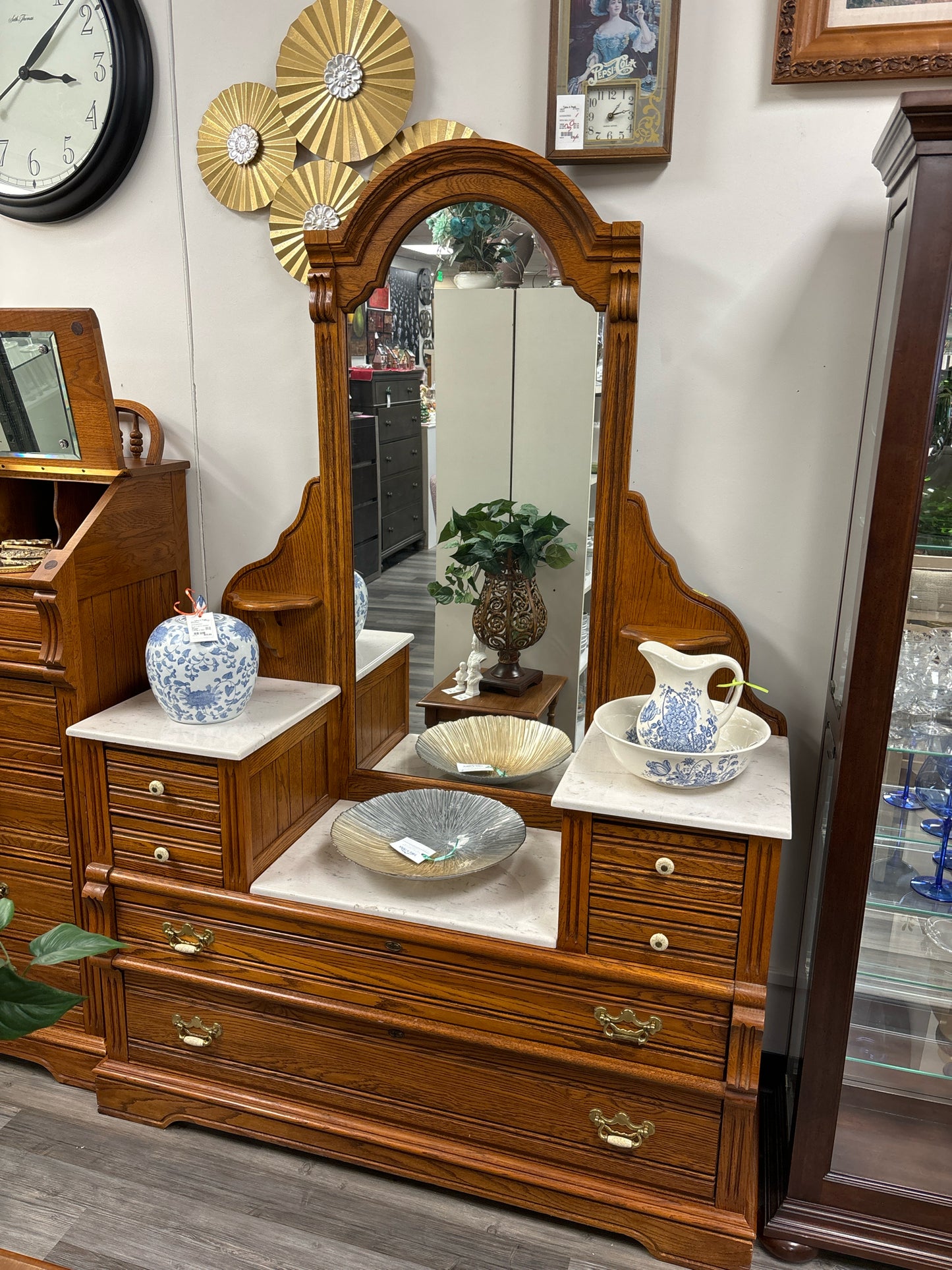 DRESSER WITH MIRROR