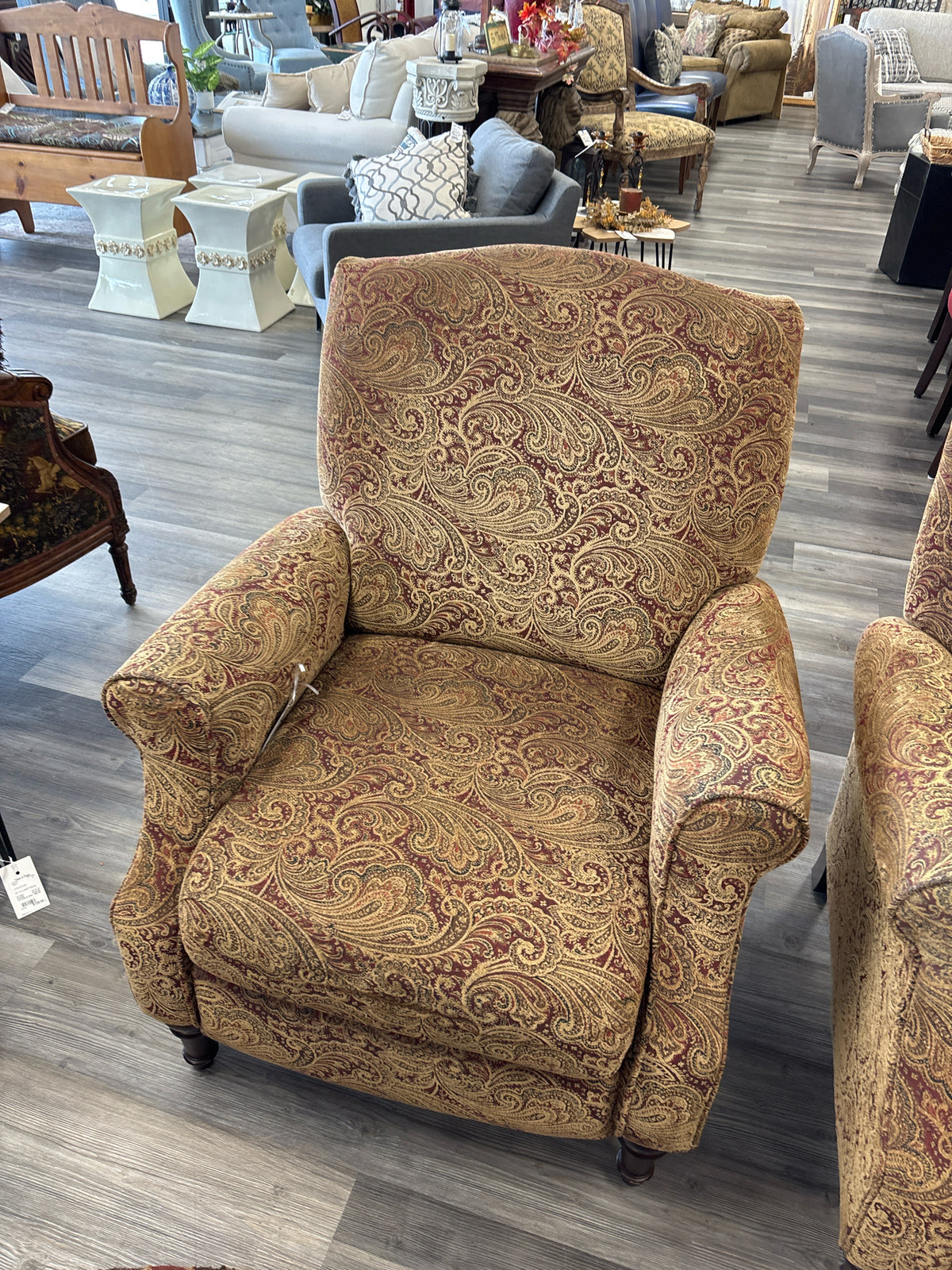 RECLINER