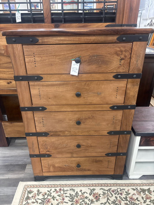 DRESSERS