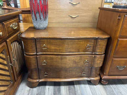 DRESSERS