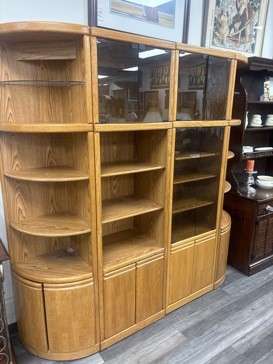 SHELVING UNIT