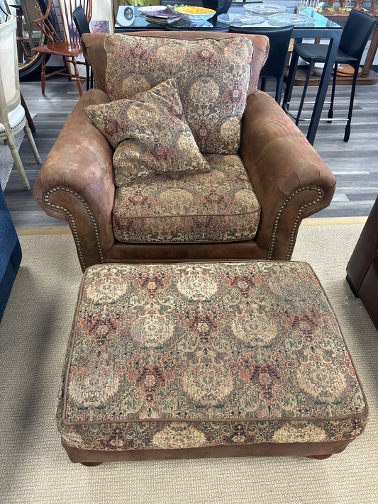 CHAIR & OTTOMAN