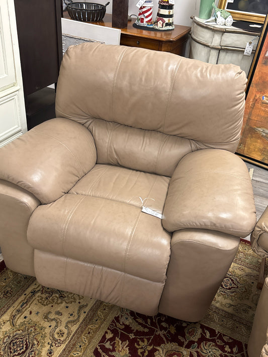 RECLINER