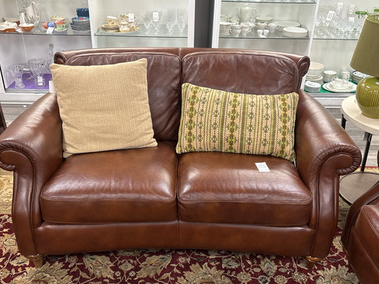 LOVESEAT