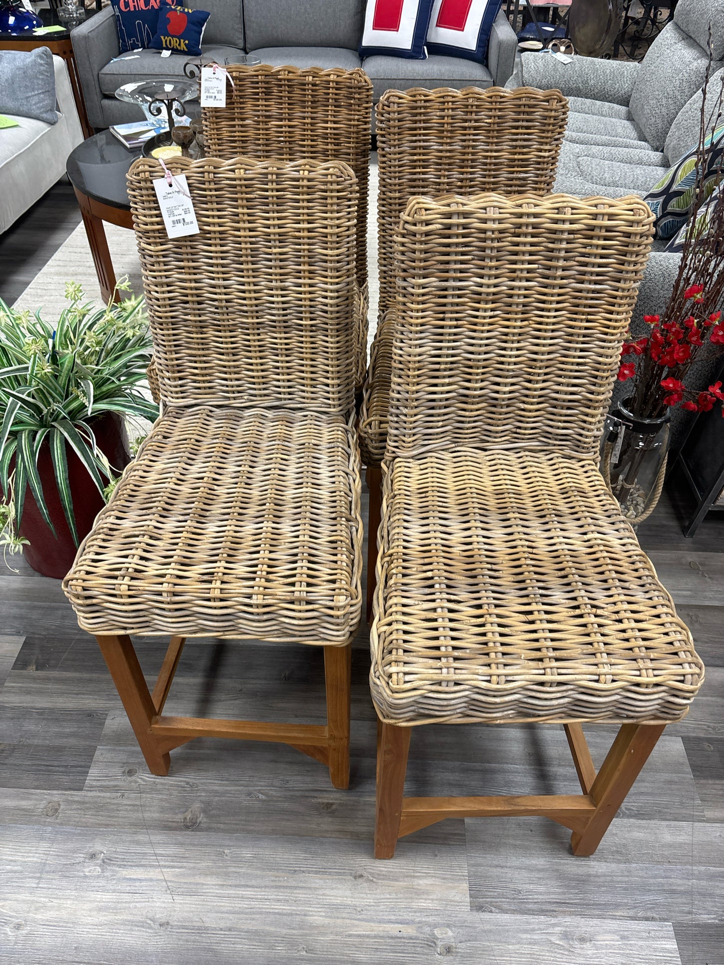 BARSTOOLS