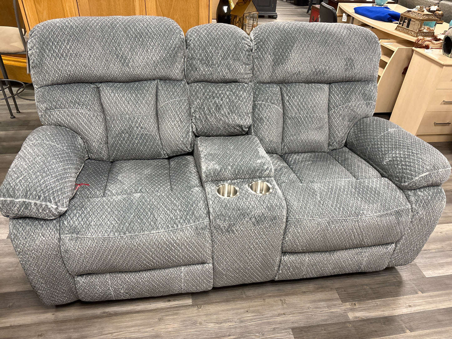 LOVESEAT