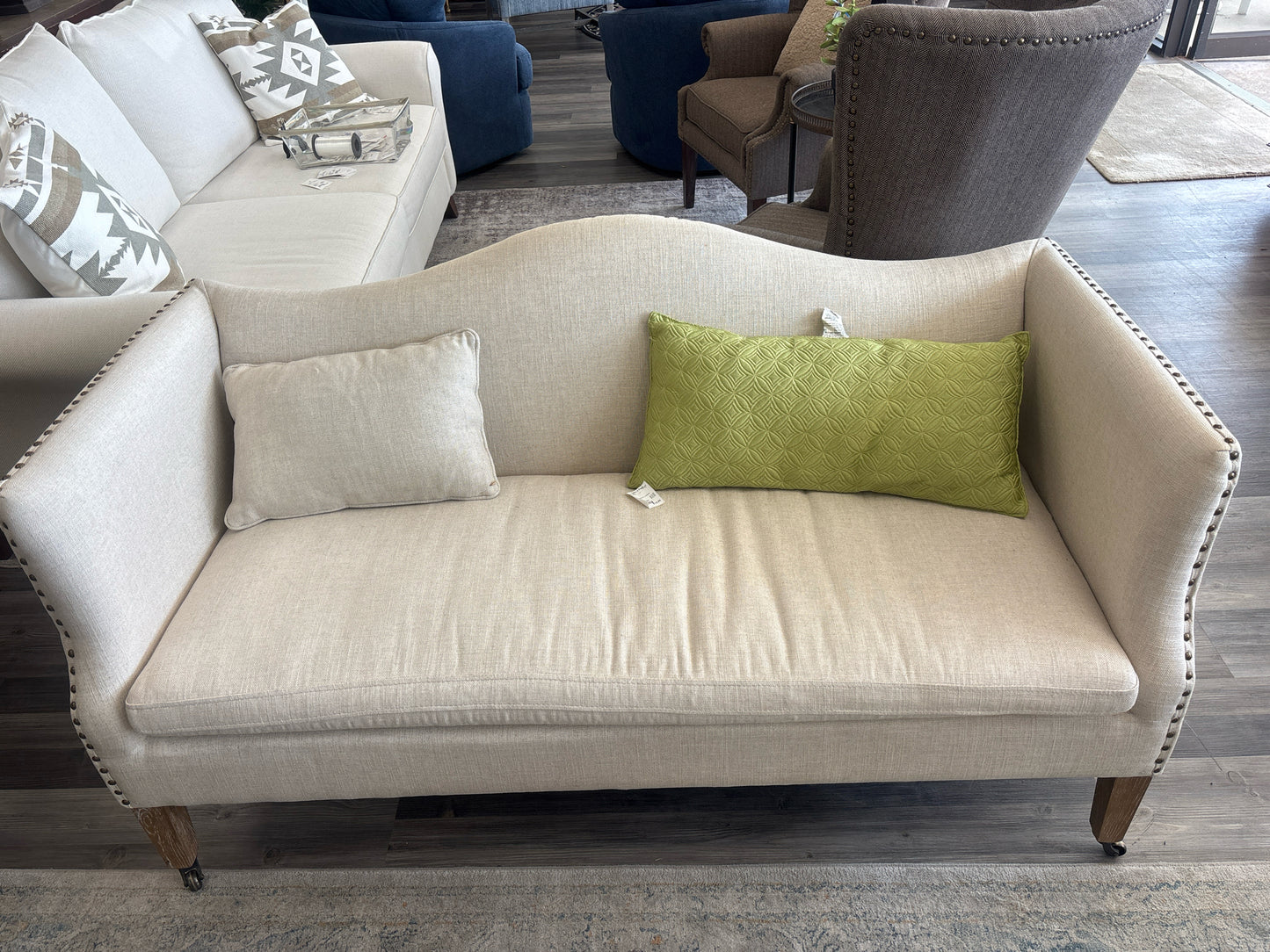 LOVESEAT